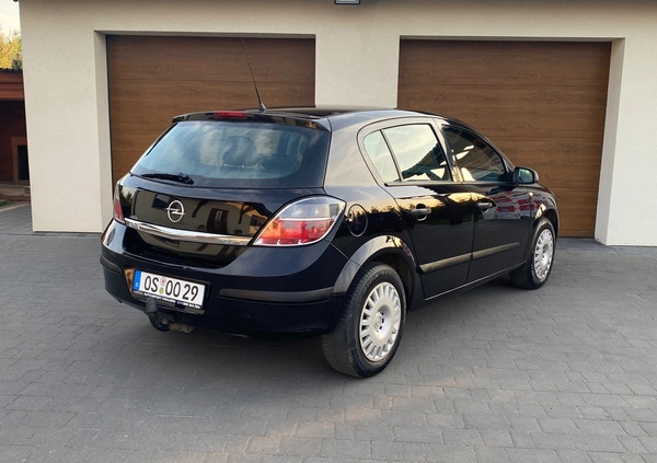 Opel Astra cena 14900 przebieg: 242761, rok produkcji 2009 z Chełmno małe 379